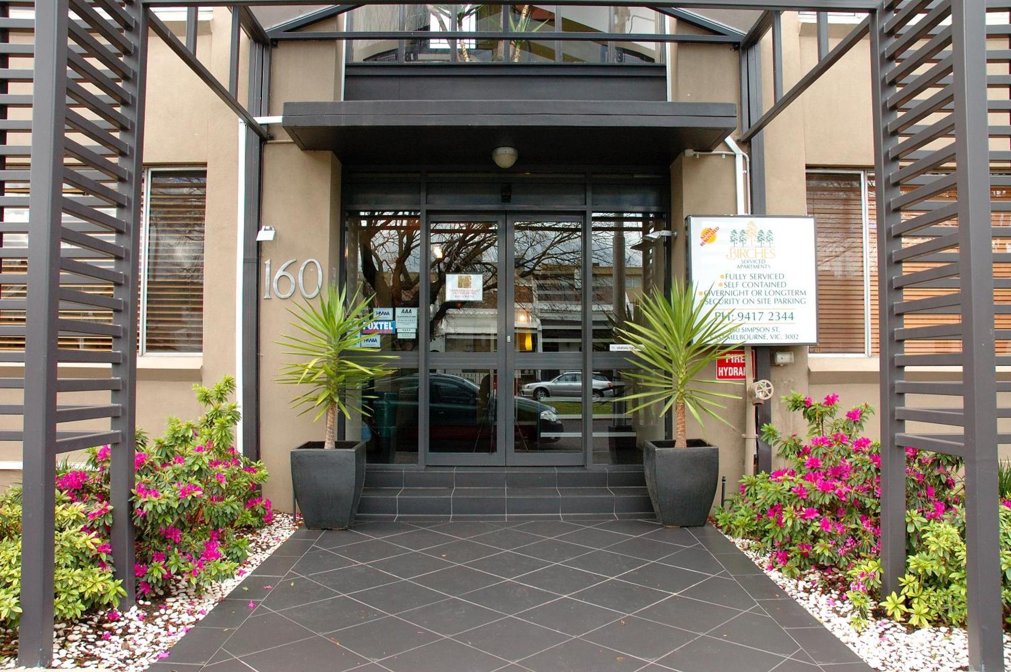 Birches Serviced Apartments Melbourne Bagian luar foto