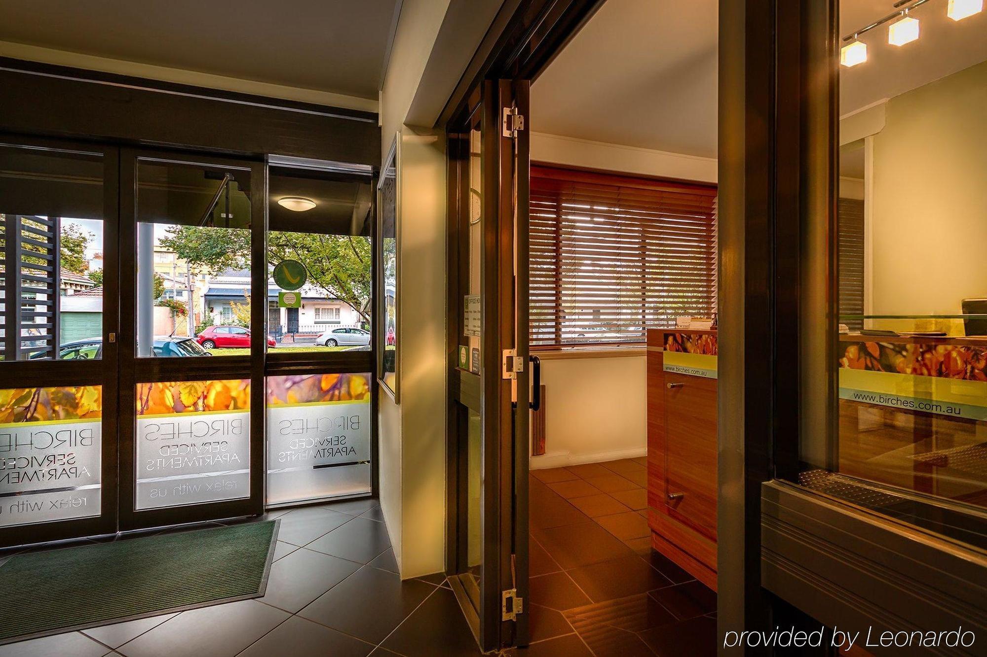 Birches Serviced Apartments Melbourne Bagian luar foto